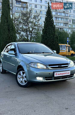 Хетчбек Chevrolet Lacetti 2008 в 