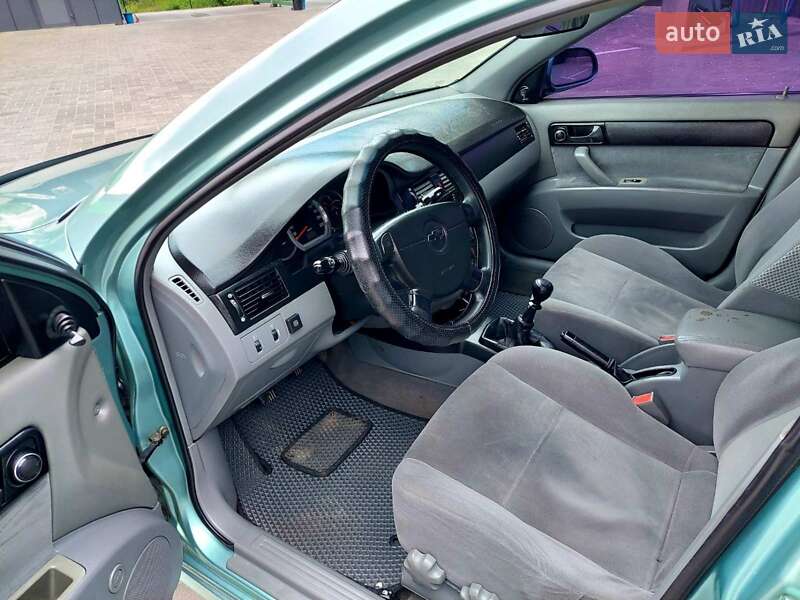 Седан Chevrolet Lacetti 2006 в Новомосковске