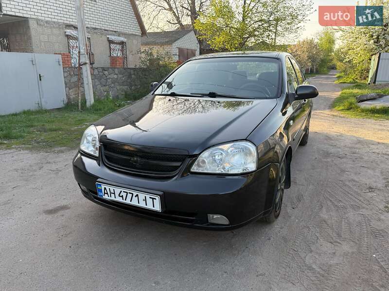 Седан Chevrolet Lacetti 2005 в Кременчуге