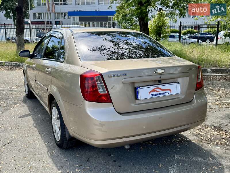 Седан Chevrolet Lacetti 2007 в Києві