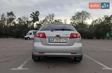 Хэтчбек Chevrolet Lacetti 2005 в 