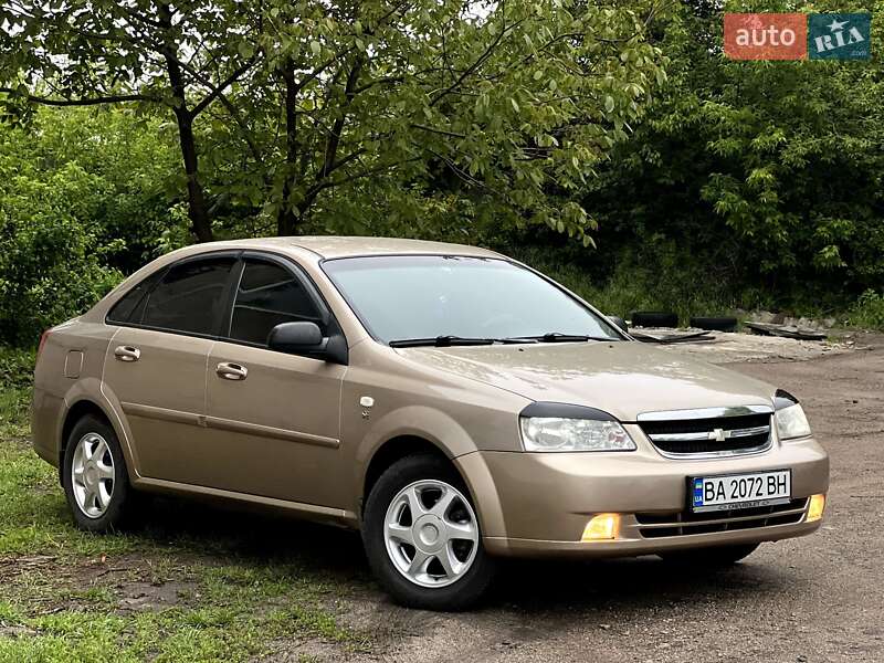 Седан Chevrolet Lacetti 2005 в 
