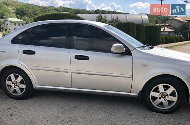 Седан Chevrolet Lacetti 2004 в 