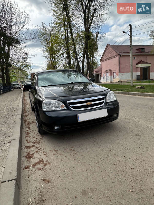 Седан Chevrolet Lacetti 2006 в Киеве
