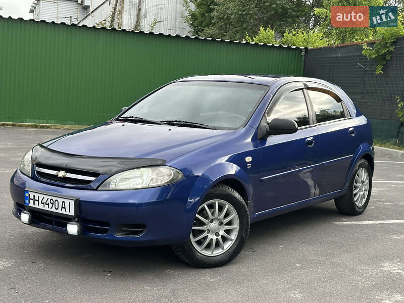 Хэтчбек Chevrolet Lacetti 2004 в Одессе