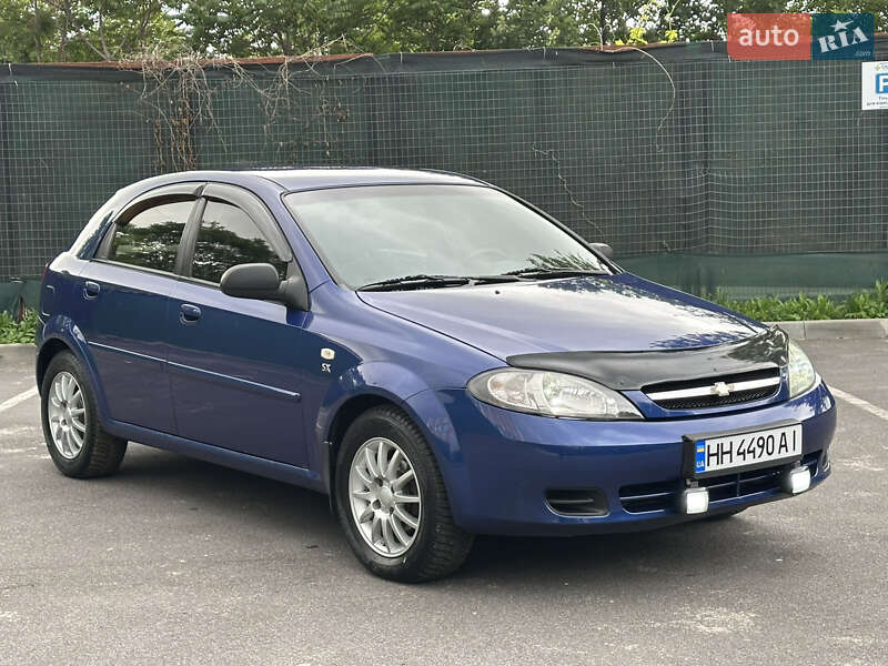 Хэтчбек Chevrolet Lacetti 2004 в Одессе
