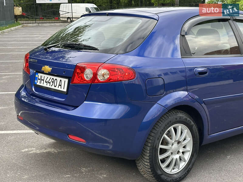 Хэтчбек Chevrolet Lacetti 2004 в Одессе