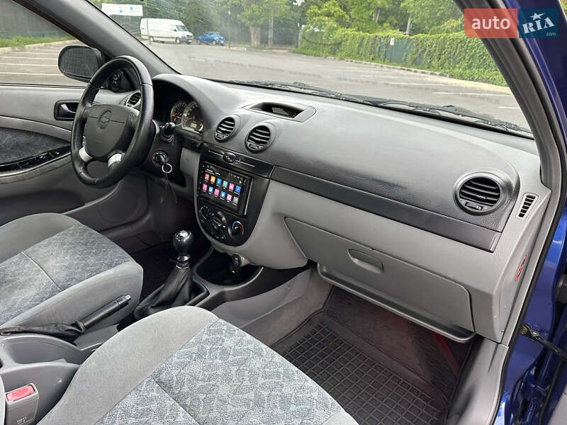 Хэтчбек Chevrolet Lacetti 2004 в Одессе