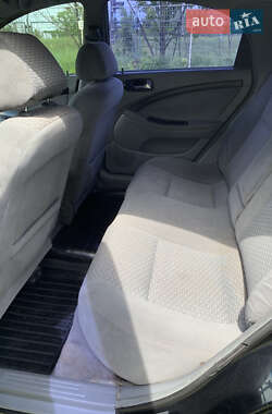 Хэтчбек Chevrolet Lacetti 2005 в 