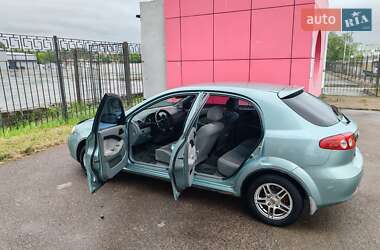 Хетчбек Chevrolet Lacetti 2007 в 