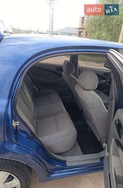 Хэтчбек Chevrolet Lacetti 2008 в 