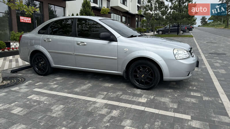 Седан Chevrolet Lacetti 2007 в Ужгороде