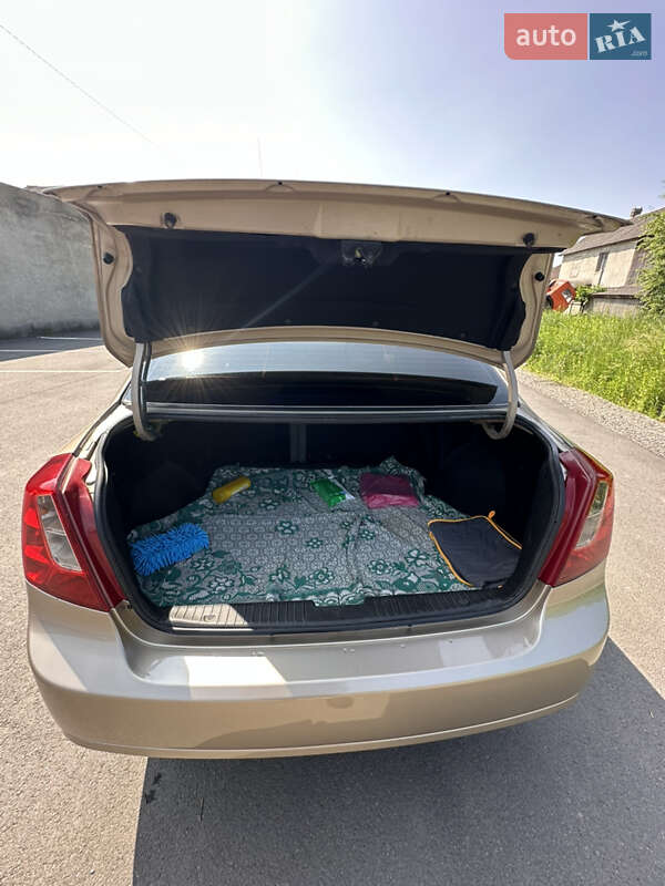 Седан Chevrolet Lacetti 2007 в Перечине