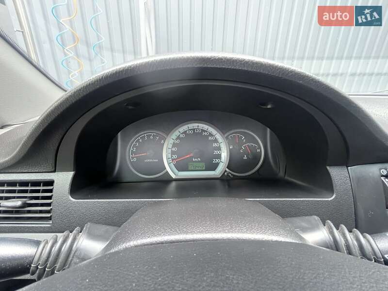 Седан Chevrolet Lacetti 2011 в Киеве