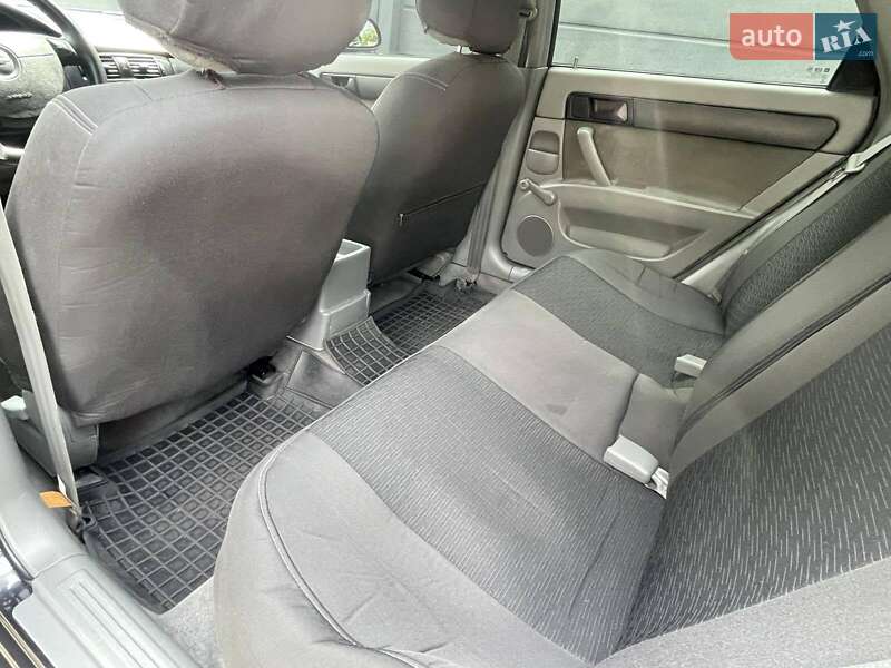 Седан Chevrolet Lacetti 2011 в Киеве