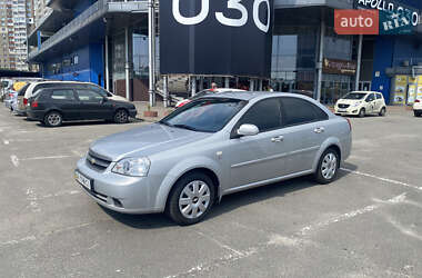 Седан Chevrolet Lacetti 2007 в Киеве