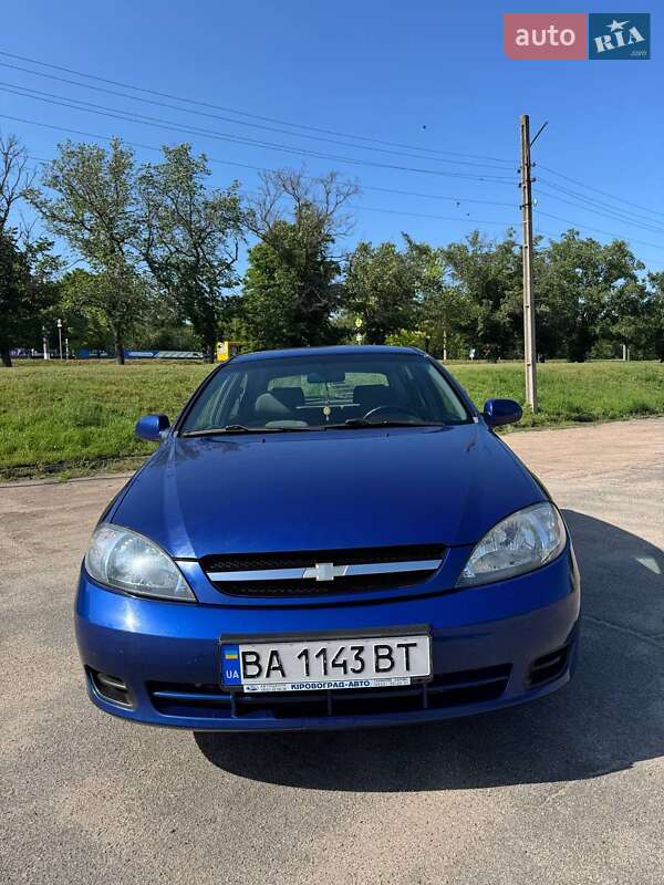 Хетчбек Chevrolet Lacetti 2005 в Кропивницькому