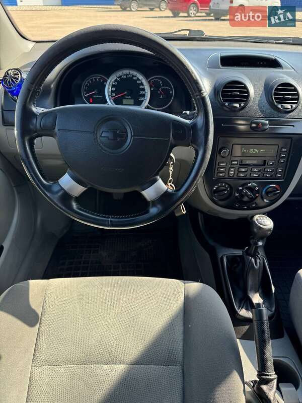 Хетчбек Chevrolet Lacetti 2005 в Кропивницькому