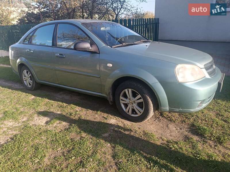 Седан Chevrolet Lacetti 2005 в Золочеве