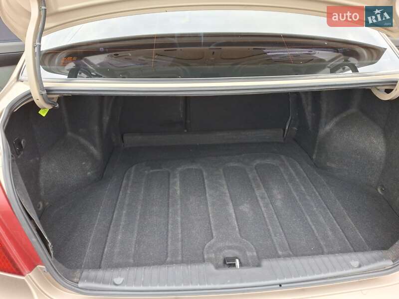 Седан Chevrolet Lacetti 2009 в Києві