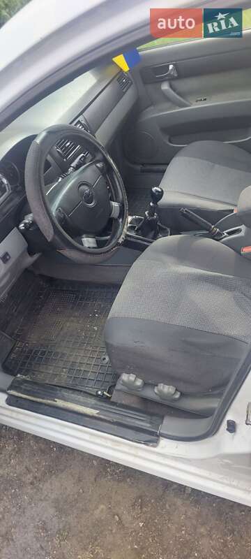 Седан Chevrolet Lacetti 2012 в Люботине