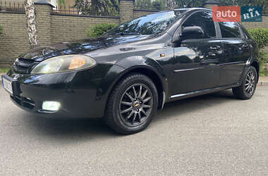 Хэтчбек Chevrolet Lacetti 2006 в Киеве