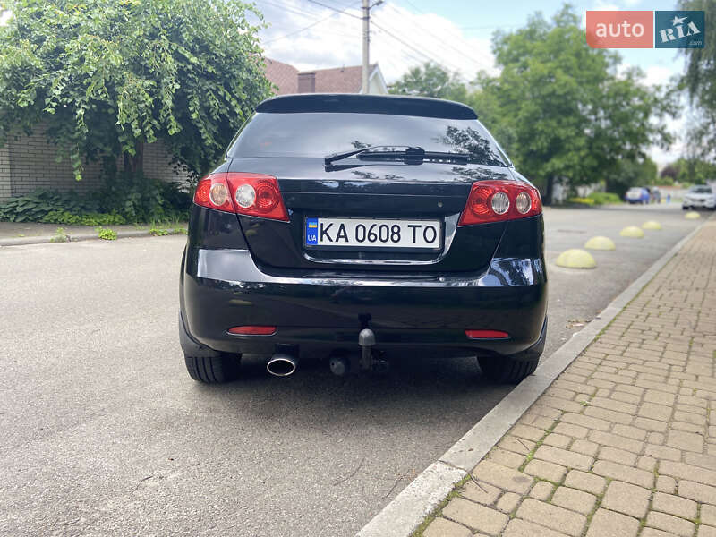 Хэтчбек Chevrolet Lacetti 2006 в Киеве фото 12 Хэтчбек Chevrolet Lacetti 2006 в Киеве