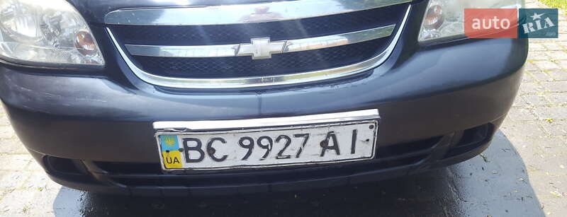 Седан Chevrolet Lacetti 2005 в Львові