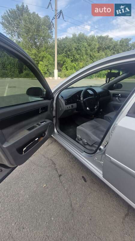 Седан Chevrolet Lacetti 2005 в Дніпрі