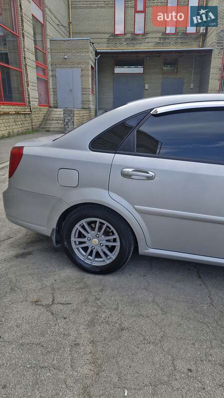 Седан Chevrolet Lacetti 2005 в Дніпрі