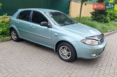 Хетчбек Chevrolet Lacetti 2007 в Шепетівці