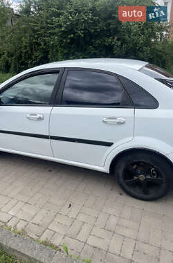 Седан Chevrolet Lacetti 2012 в 