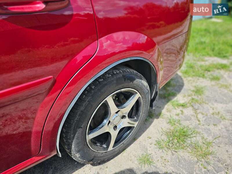 Седан Chevrolet Lacetti 2012 в Кролевце