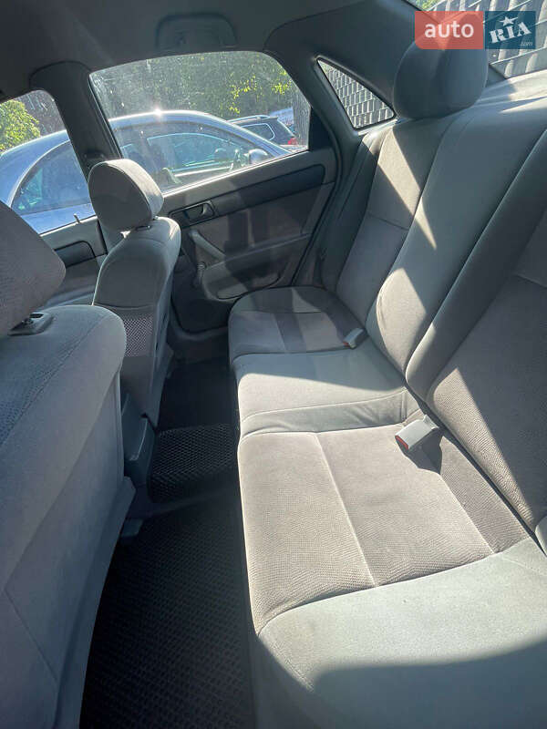 Седан Chevrolet Lacetti 2007 в Львові