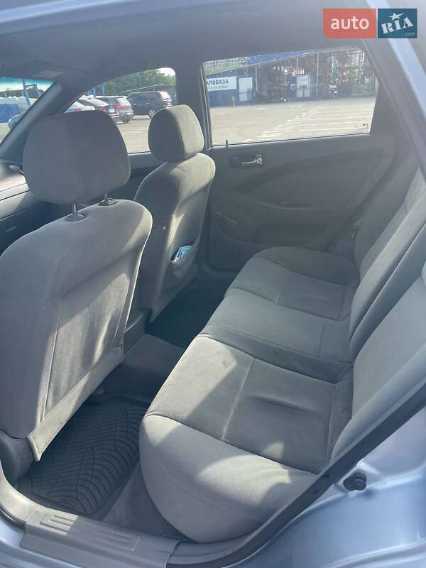 Універсал Chevrolet Lacetti 2010 в Києві
