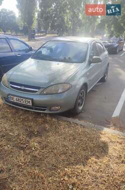 Хетчбек Chevrolet Lacetti 2005 в Миколаєві