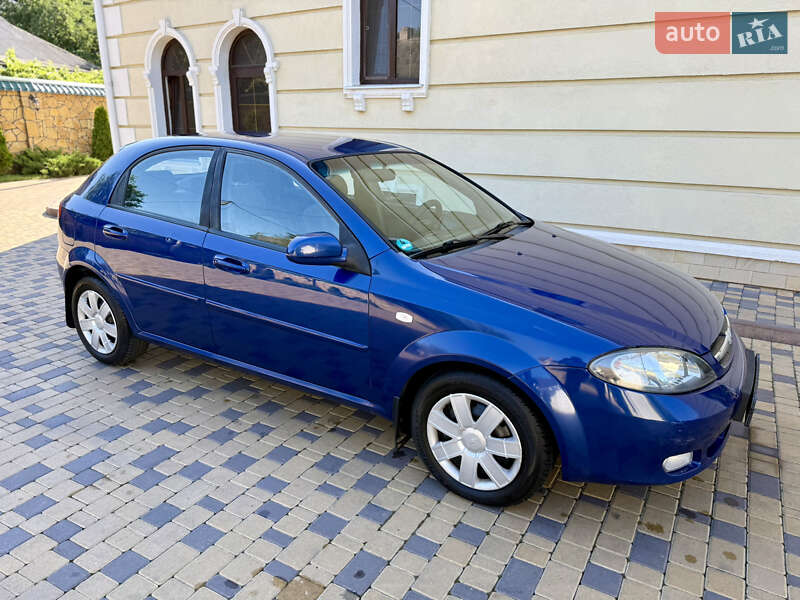 Хетчбек Chevrolet Lacetti 2006 в Могилів-Подільському