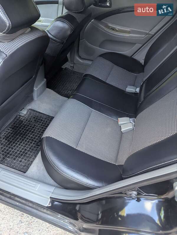 Хэтчбек Chevrolet Lacetti 2009 в Ровно