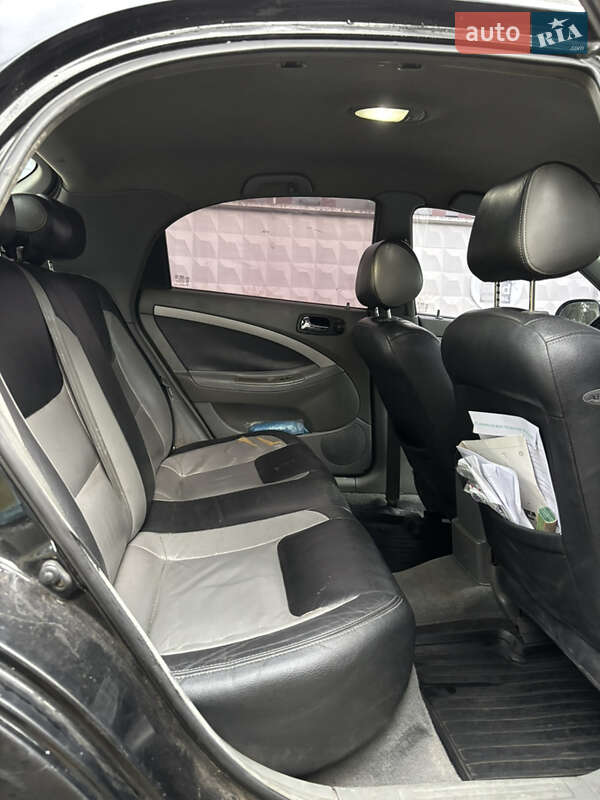 Хэтчбек Chevrolet Lacetti 2006 в Киеве