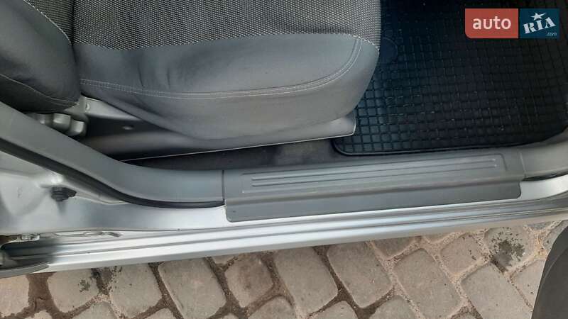 Хэтчбек Chevrolet Lacetti 2004 в Гнивани фото 38 Хэтчбек Chevrolet Lacetti 2004 в Гнивани
