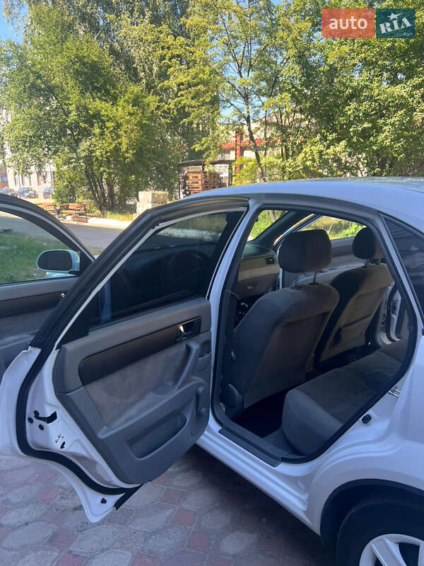 Седан Chevrolet Lacetti 2012 в Харькове