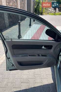 Седан Chevrolet Lacetti 2005 в 