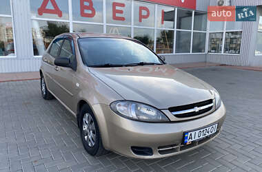 Хетчбек Chevrolet Lacetti 2006 в Первомайську