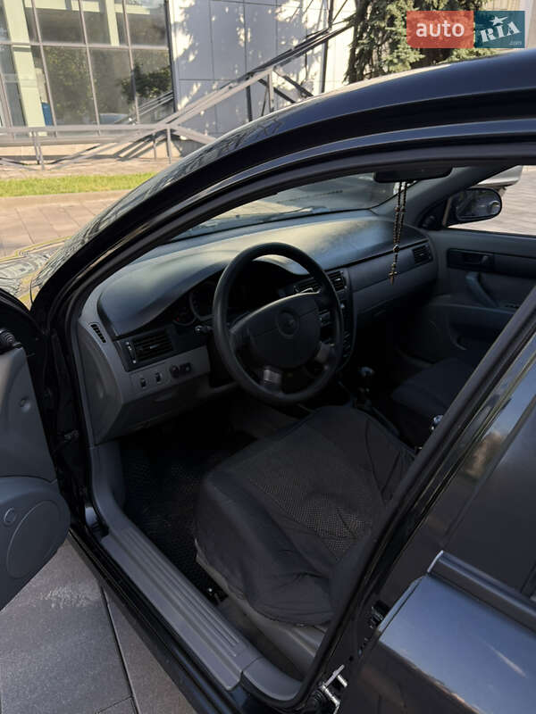Седан Chevrolet Lacetti 2007 в Полтаві