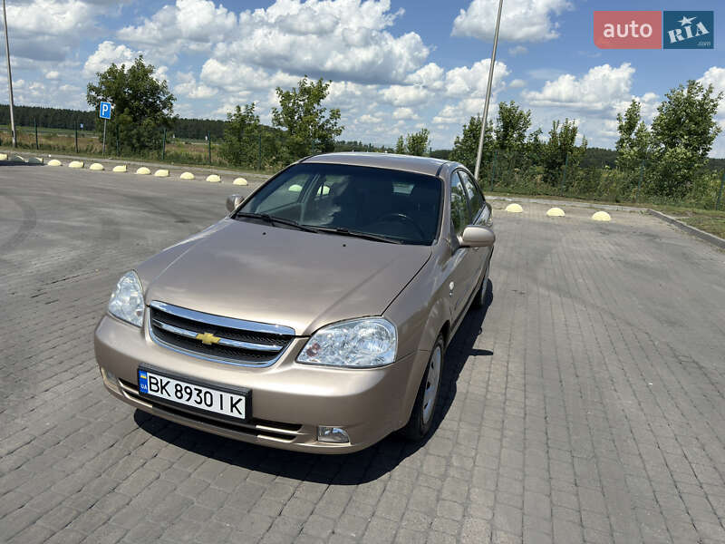Седан Chevrolet Lacetti 2008 в Радивилове