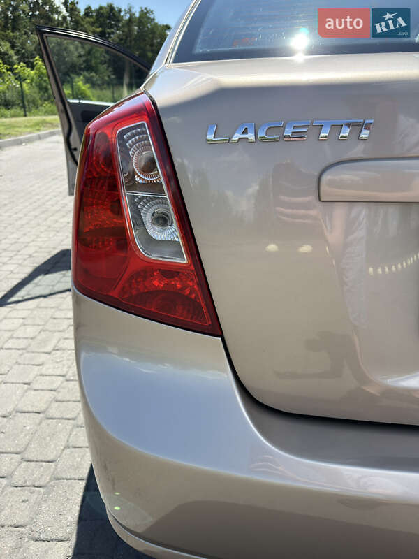 Седан Chevrolet Lacetti 2008 в Радивилове