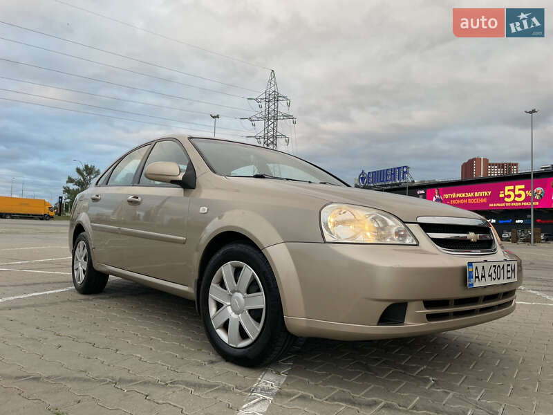 Chevrolet Lacetti 2005