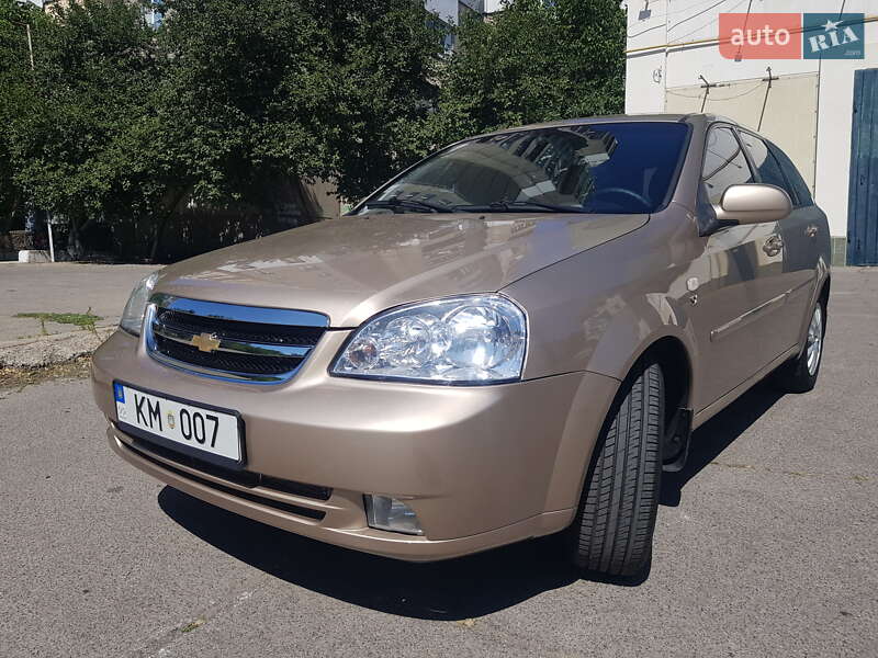 Chevrolet Lacetti 2010