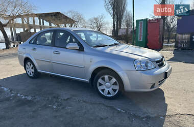 Седан Chevrolet Lacetti 2007 в Киеве