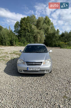 Седан Chevrolet Lacetti 2004 в Малині